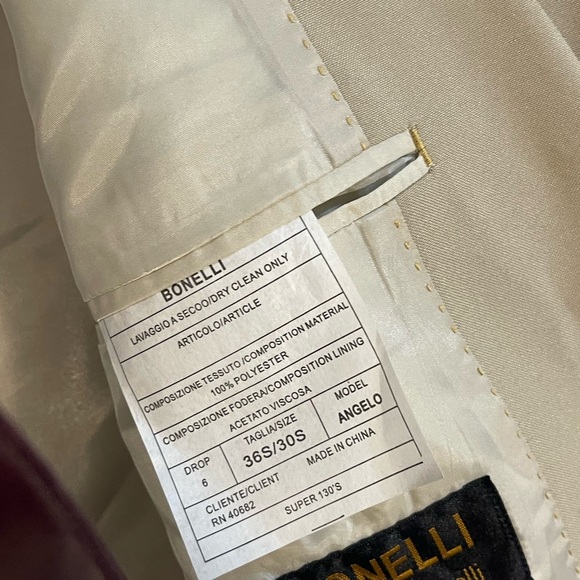 Men's Classic Tan Blazer - Picture 6 of 9